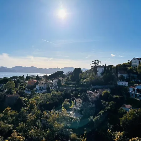Apartment Seaview Terrace: Modern 2-bedroom With Pool Cannes